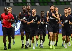 爱游戏体育-从巴黎圣日耳曼止住颓势备战社区盾到今夜葡萄牙体育备战亚冠，多特蒙德更衣室发声的简单介绍